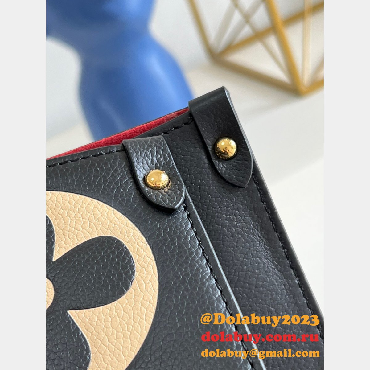 Who Sells Best Replica Louis Vuitton OnTheGo M45945 Bag