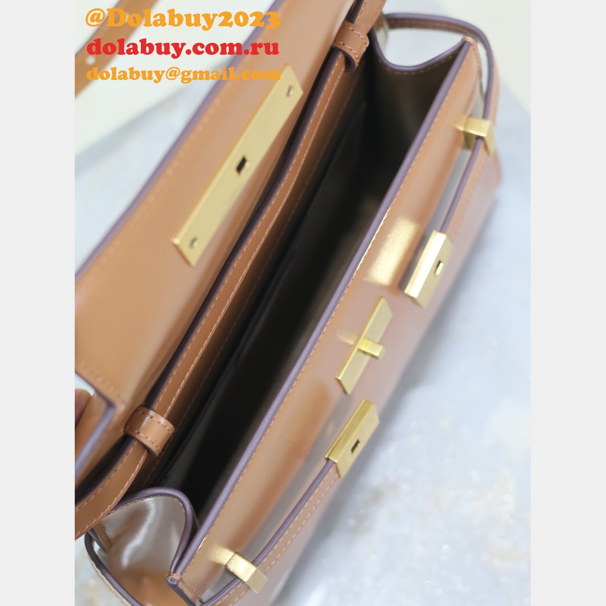 1:1 Replica Yves Saint Laurent Manhattan Tote 675626 Bag 24CM