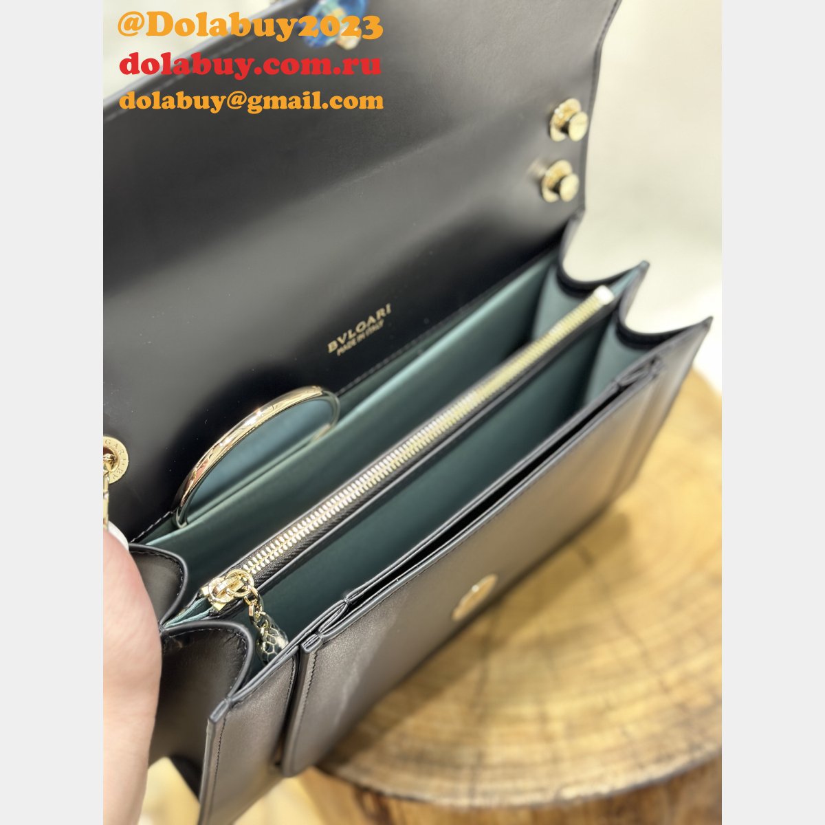 Duplicate BVLGARI SERPENTI FOREVER Crossbody Bags 289676