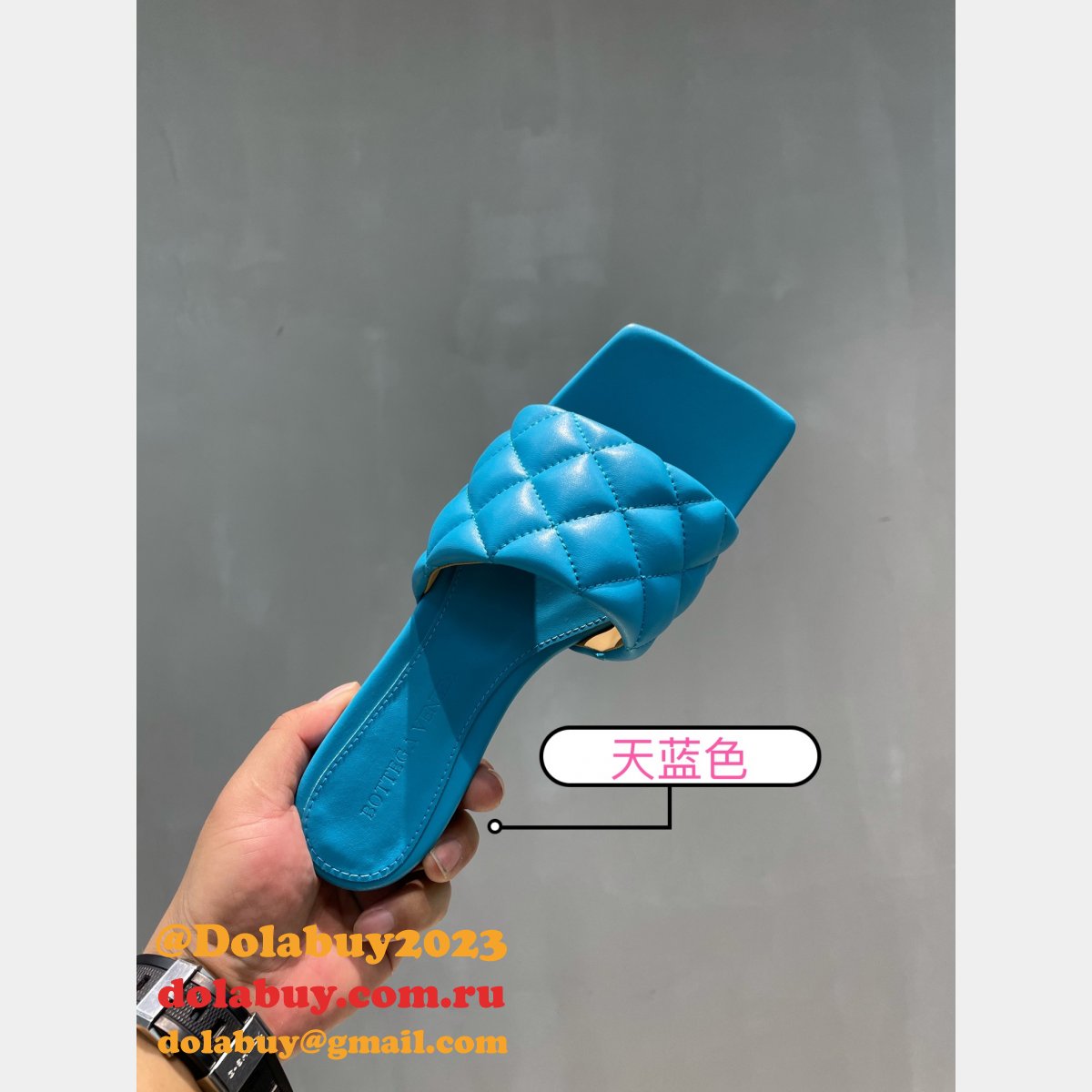 1:1 quality bottega venet fake Di*m*nd flat slippers shoes