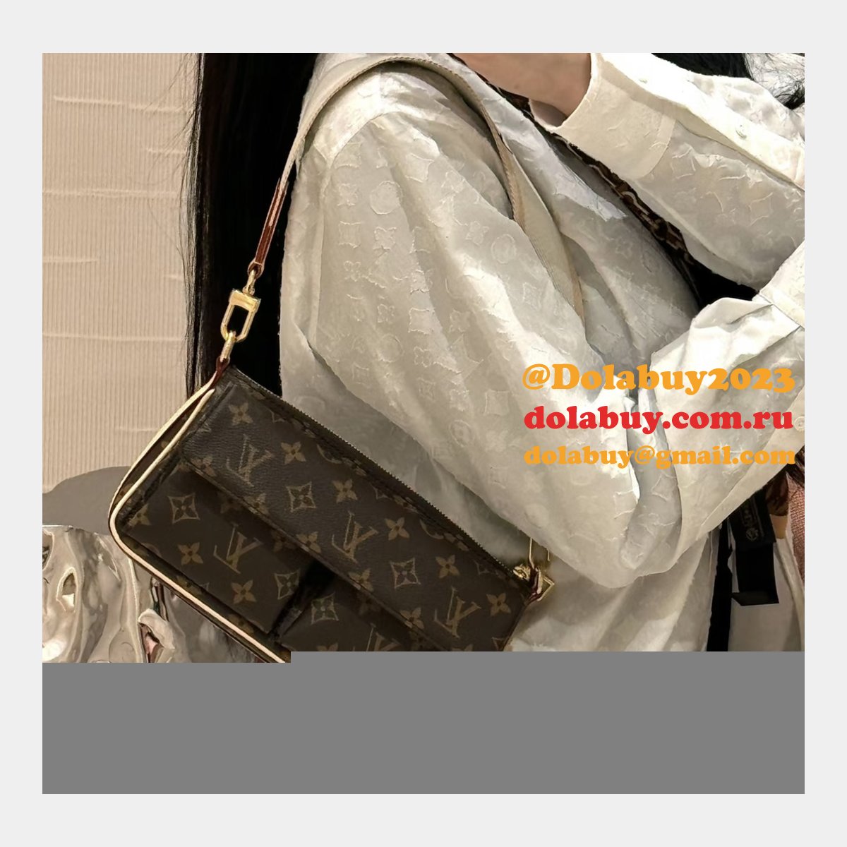 Vibes Monogram M46999 Louis Vuitton Replicas Shoulder Bags