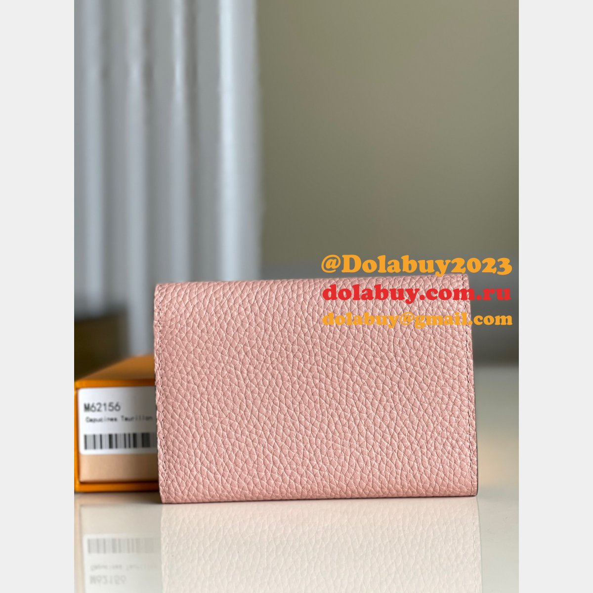 UK Louis Vuitton Best M62157 Capucines Wallet Luxury Taurillon Leather