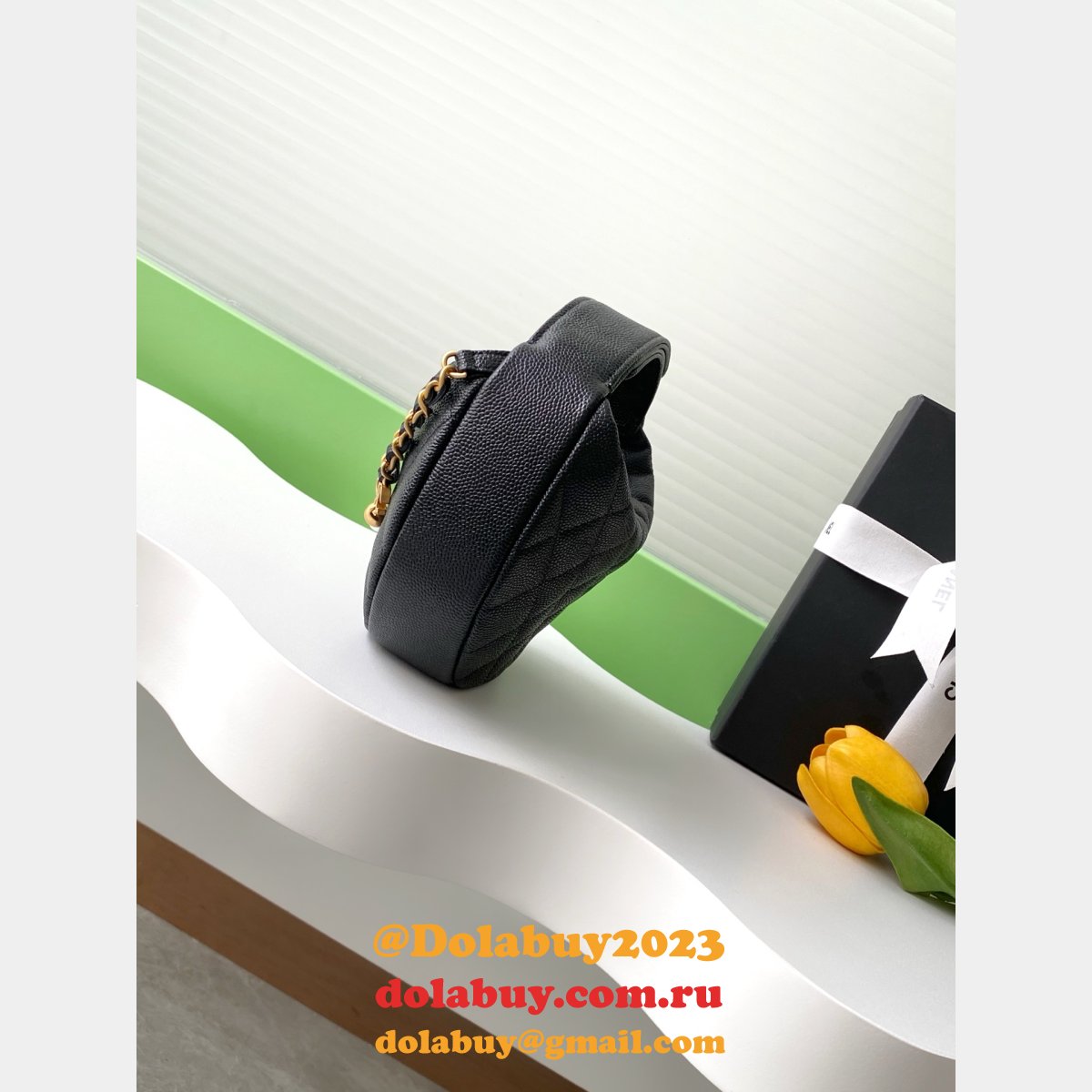 Luxury Replica Pouch Cases Grained Calfskin AP4584 Bag