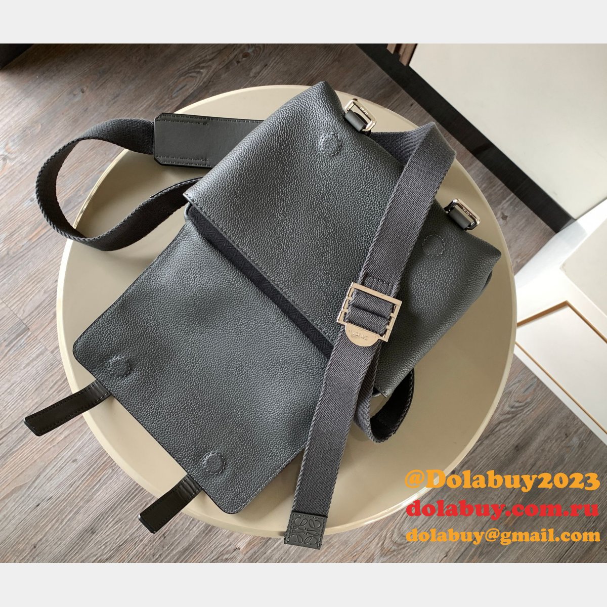 Top Quality Designer loewe military messenger 9012