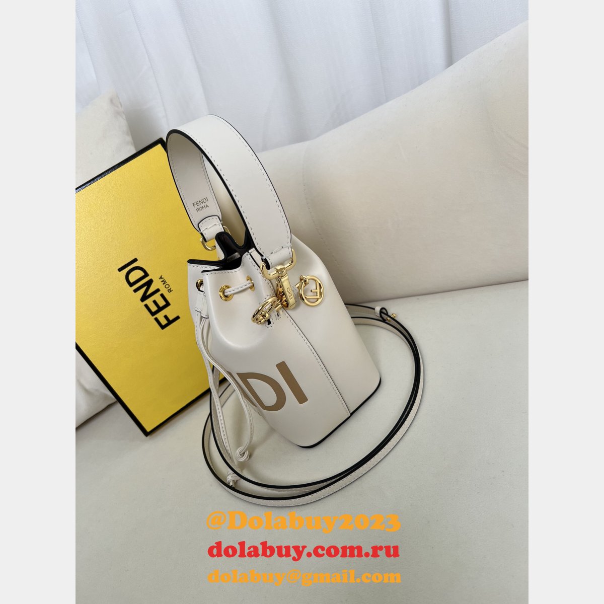 wholesale F**di mon tresor small bucket bag