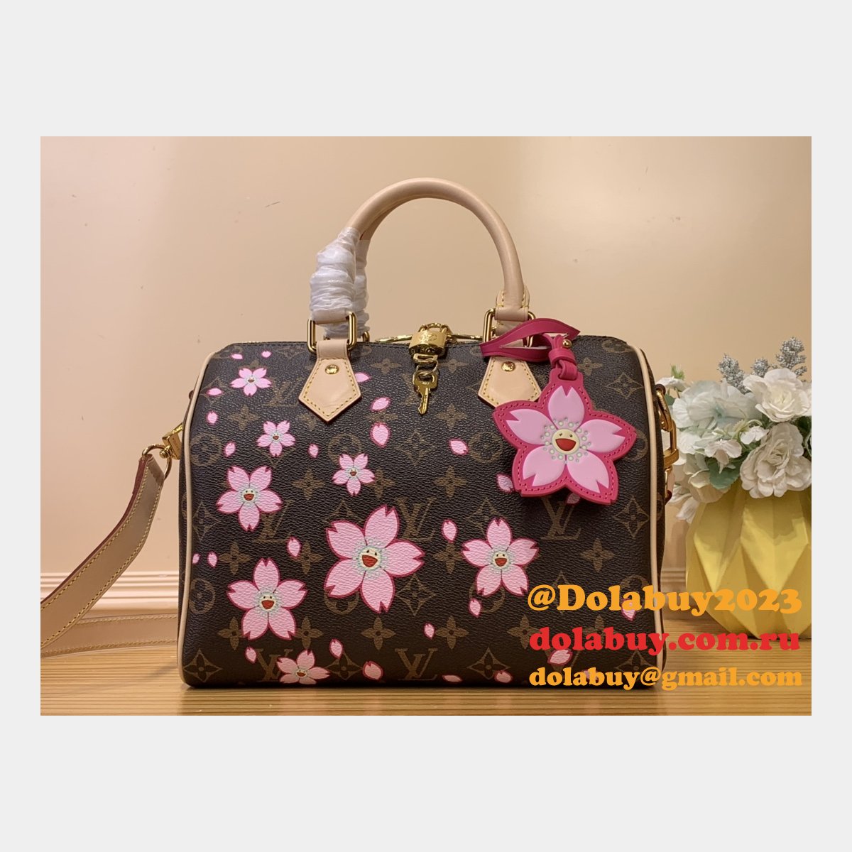 Louis Vuitton 7 Star LV x TM Speedy Bandoulière 25 Monogram M14174 Bag