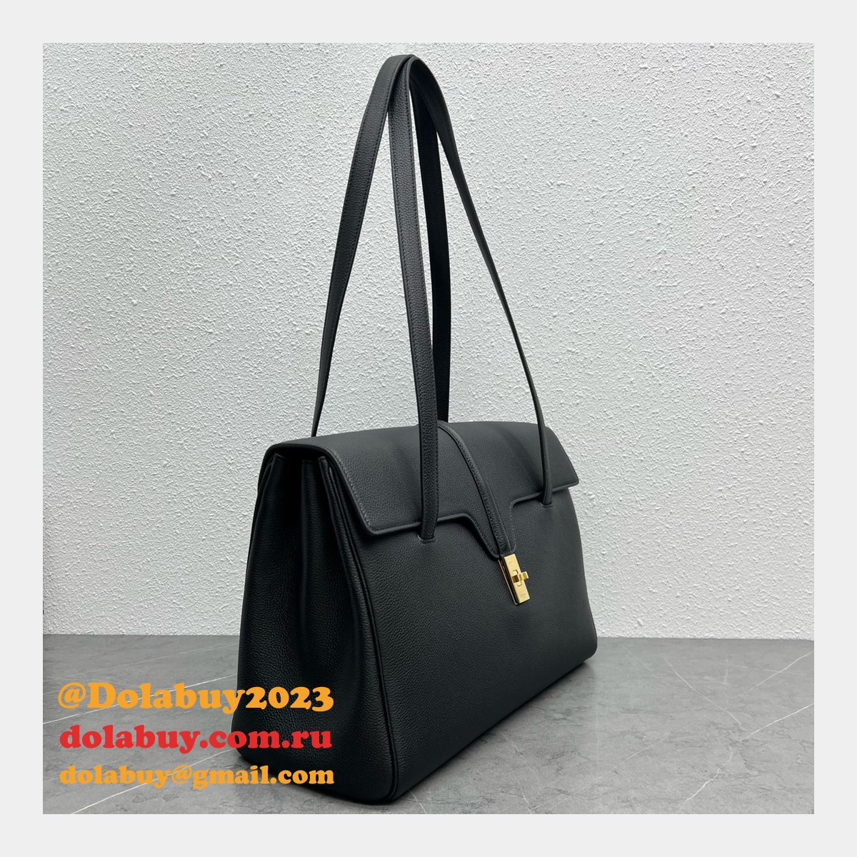 Best Replica CELINE SOFT 16 Office togo leather handbag