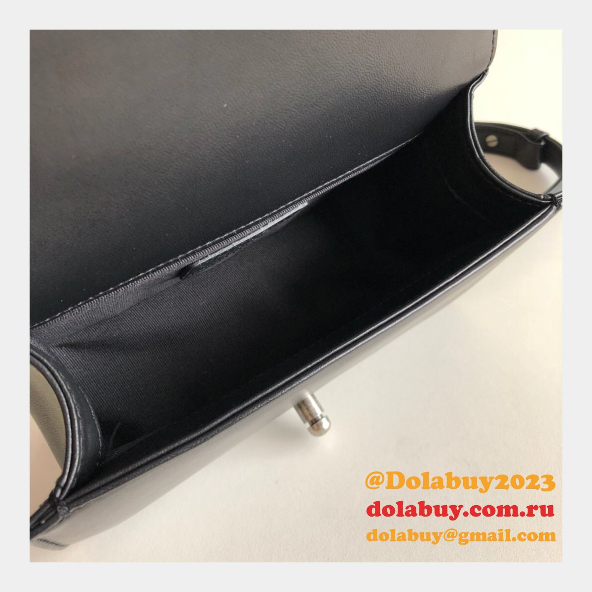 Luxury CC V Le Boy Replica 7 Star Black Bags lambskin 20cm