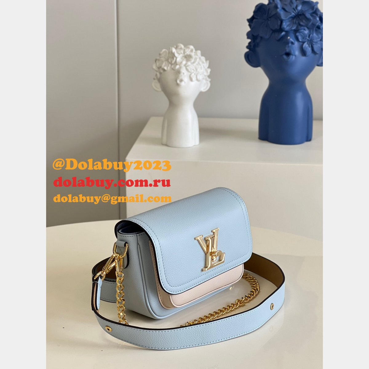 Louis Vuitton Replica Designer Lockme Tender M58557 Bag