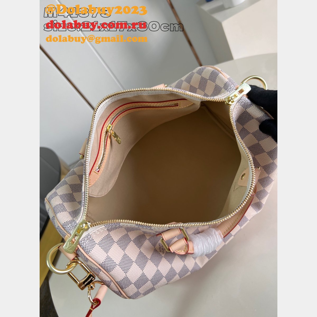 Replica Louis Vuitton Speedy Bandouliere 25 30 35 Shoulder Bag