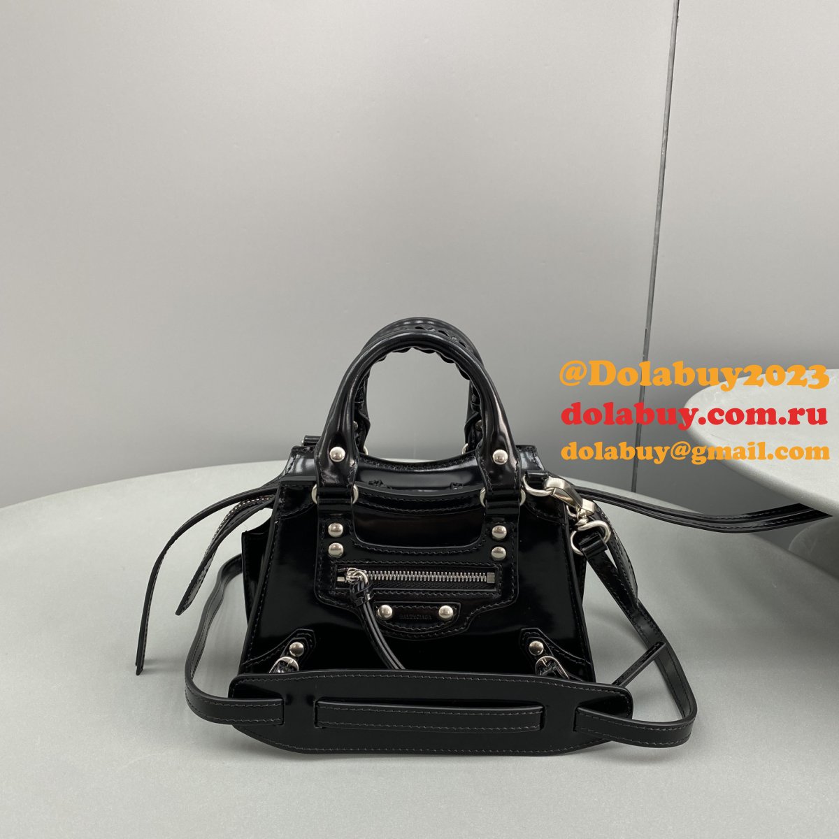 Designer balenciaga cuag Patent leather black
