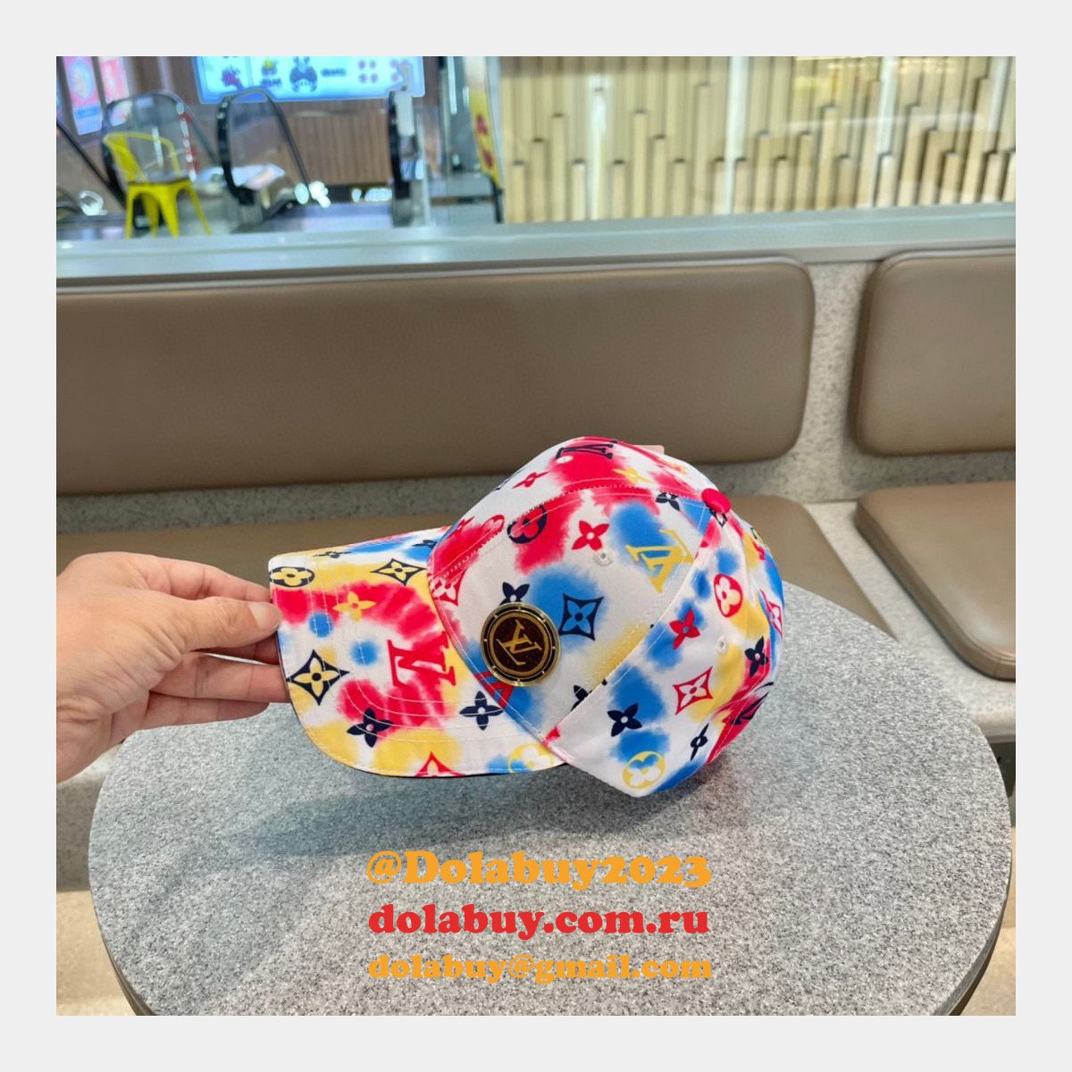 We provide Top Cheap AAA Louis Vuitton Replica Hats Outlet