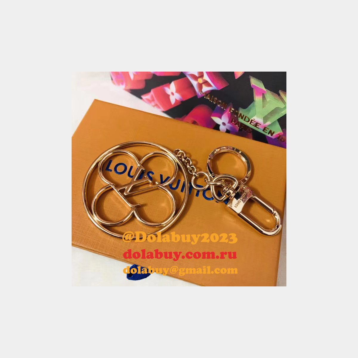 Louis Vuitton Flower Finesse Bag Charm M69002 Key Holder