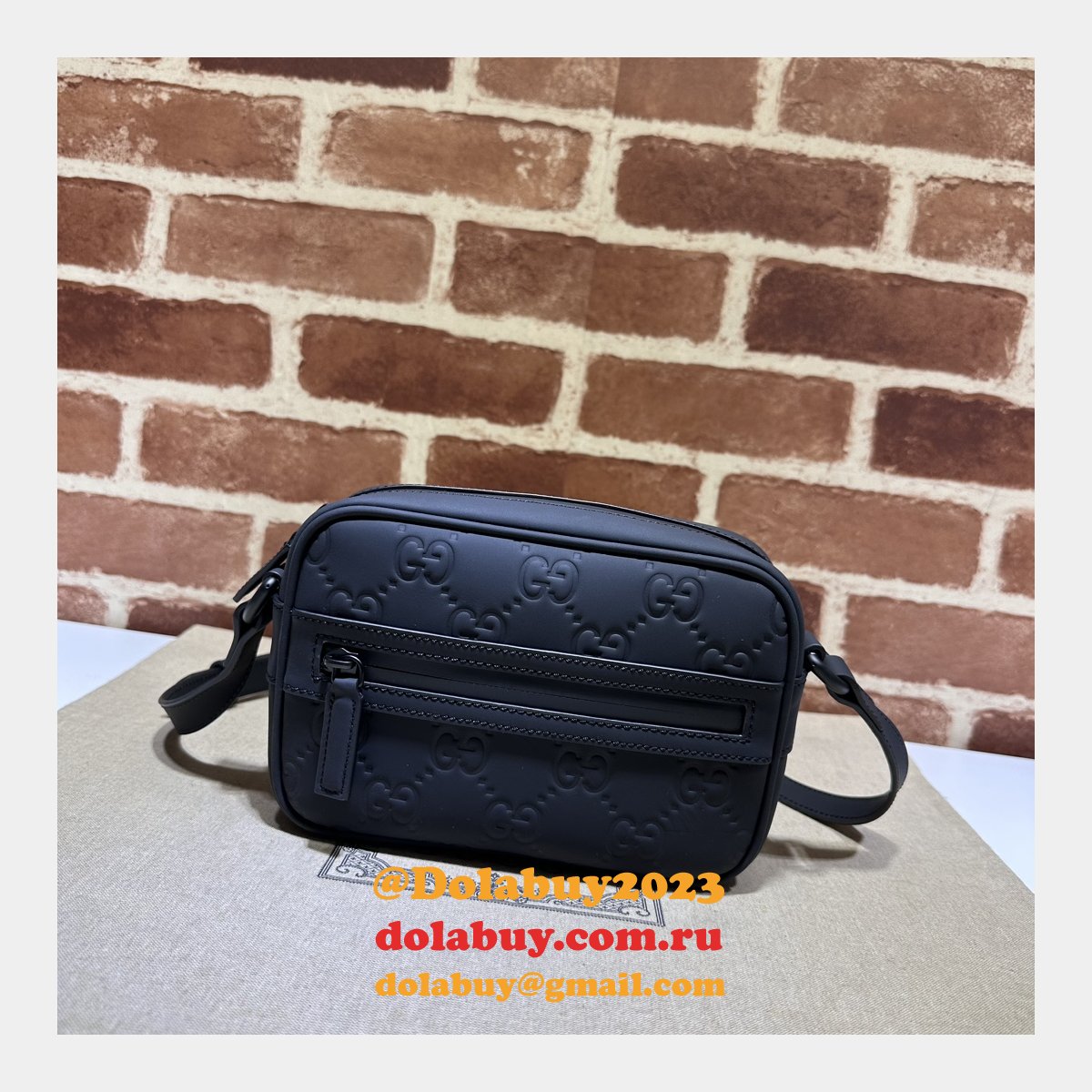 Gucci 1:1 GG Rubber-effect 771321 Shoulder Black Replica Bag