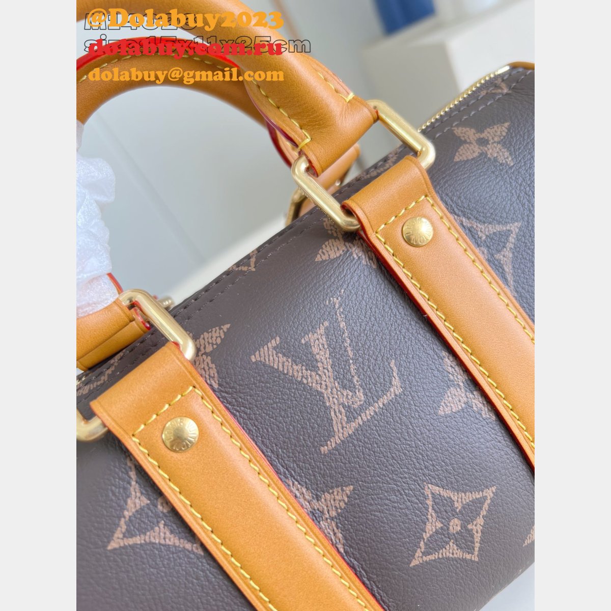 Keepall Bandoulière 25 M14026 Bag Louis Vuitton Replica