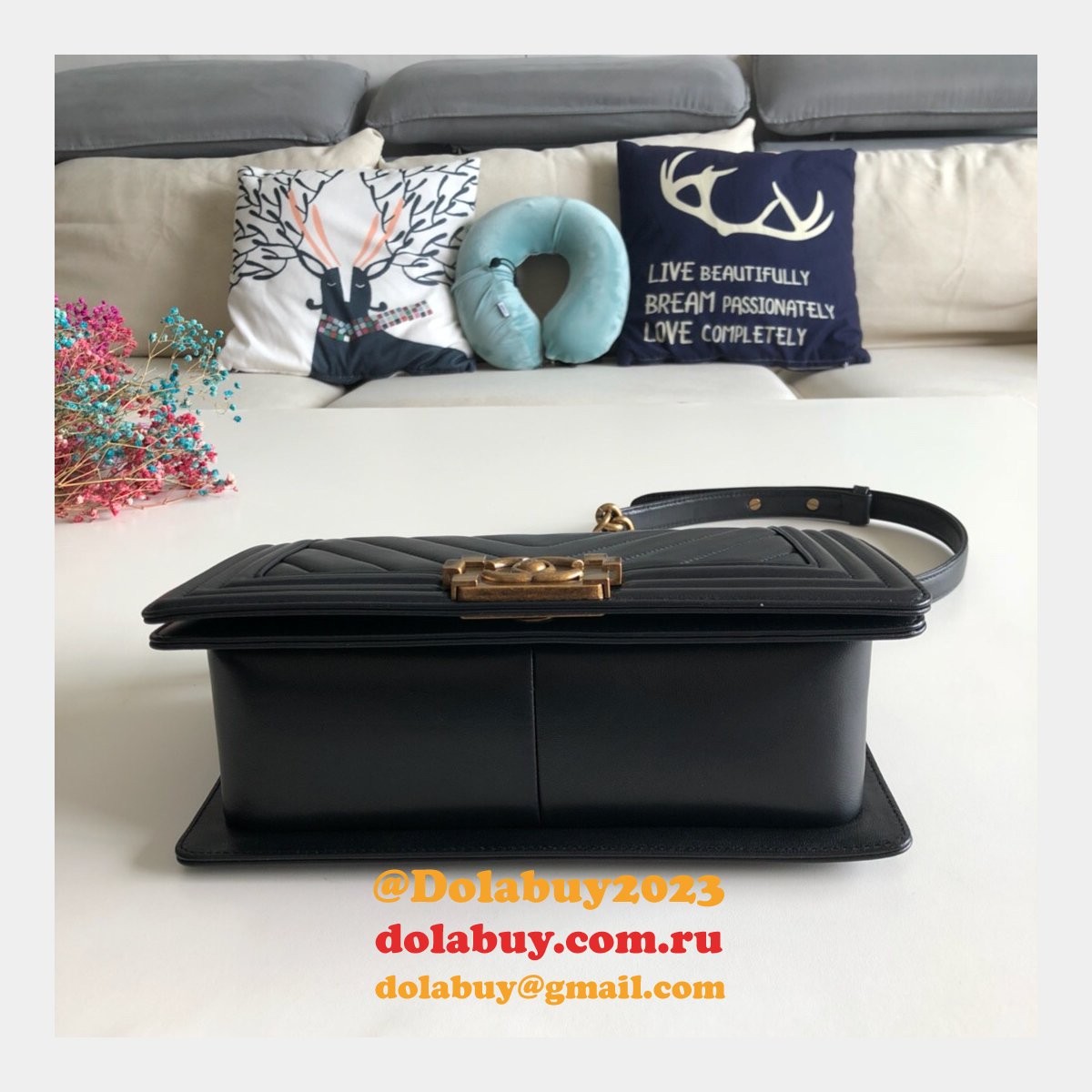 UK CC V Le Boy Top Quality Replica Black Bags Lambskin 25cm