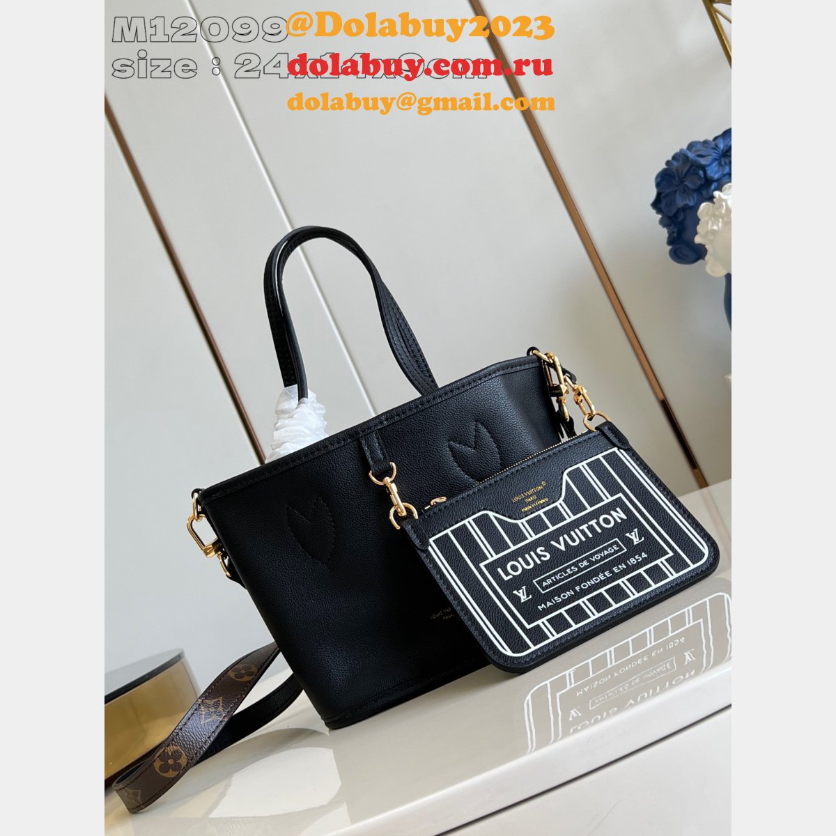 Louis Vuitton 7 Star M12099/M12066 Neverfull Bandoulière Inside Out Fake Bag