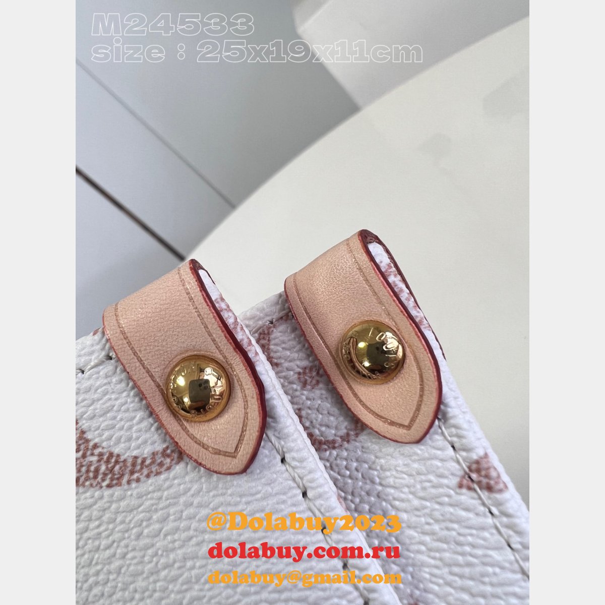 Perfect Coussin Louis Vuitton M24533 Replica Store