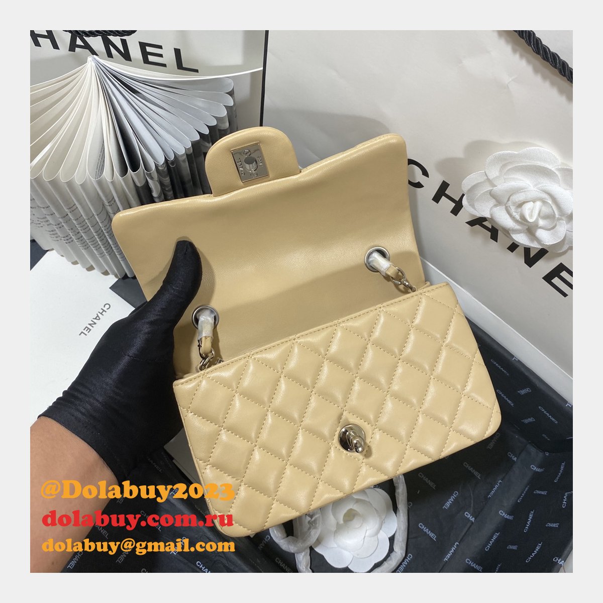 Top Quality CC Lambskin Flap Bag 1116 20CM