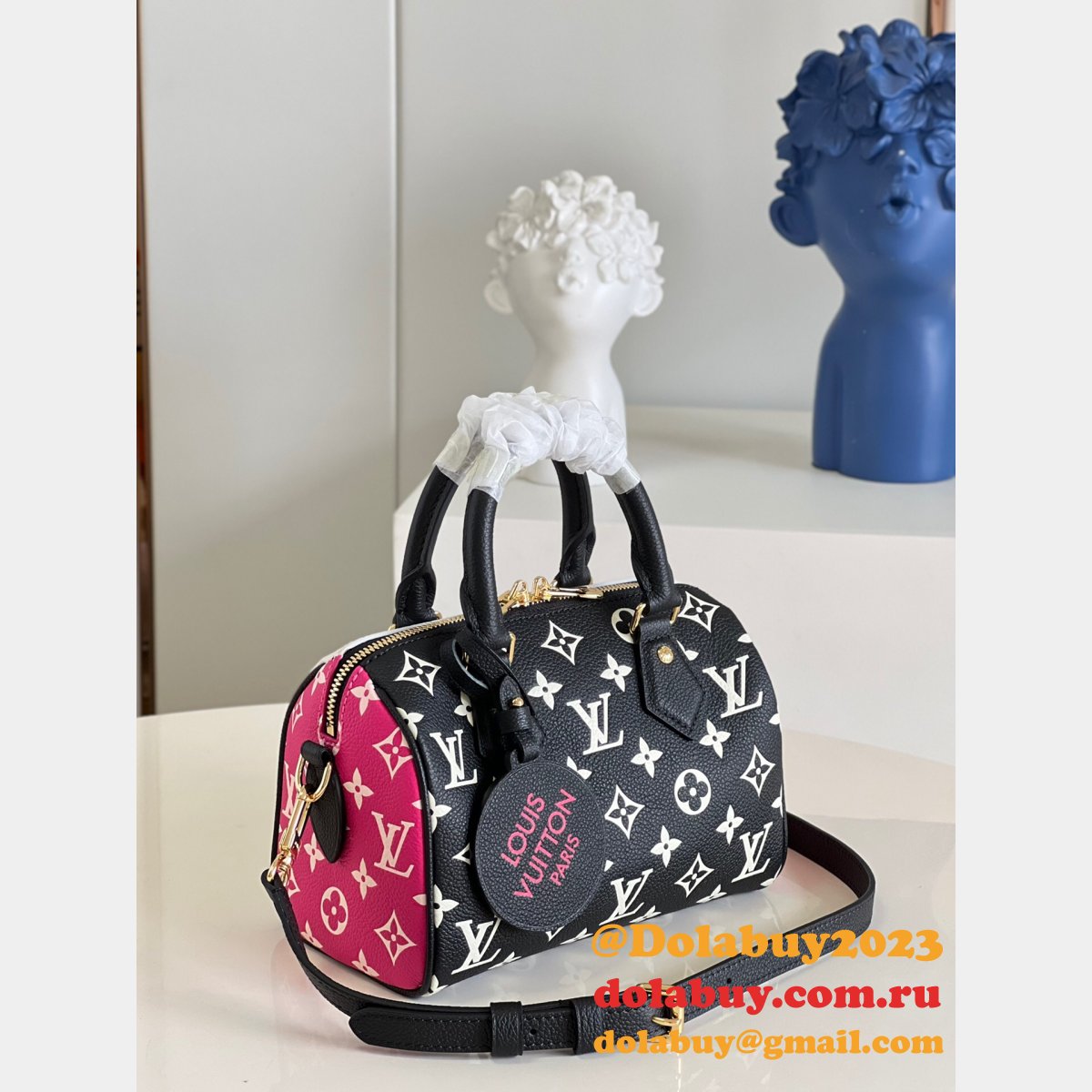 Louis Vuitton Replica M46088 Speedy Bandoulière 20 Monogram Empreinte Leather Bag