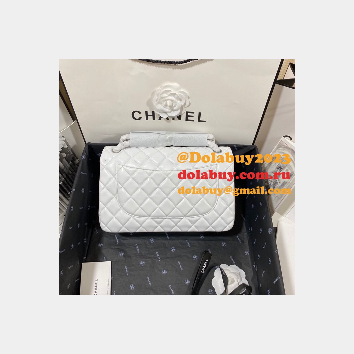 CC CF Knockoff Grained Lambskin & Gold-Tone Metal 30CM Black Maxi