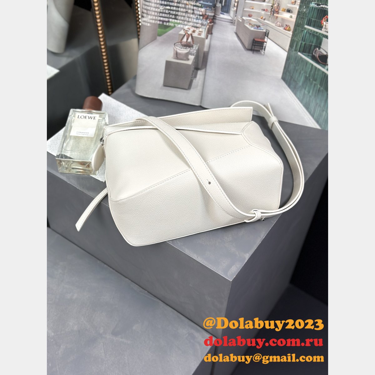 Fake Luxury Small Puzzle Bag In Soft Grained Calfskin 24CM