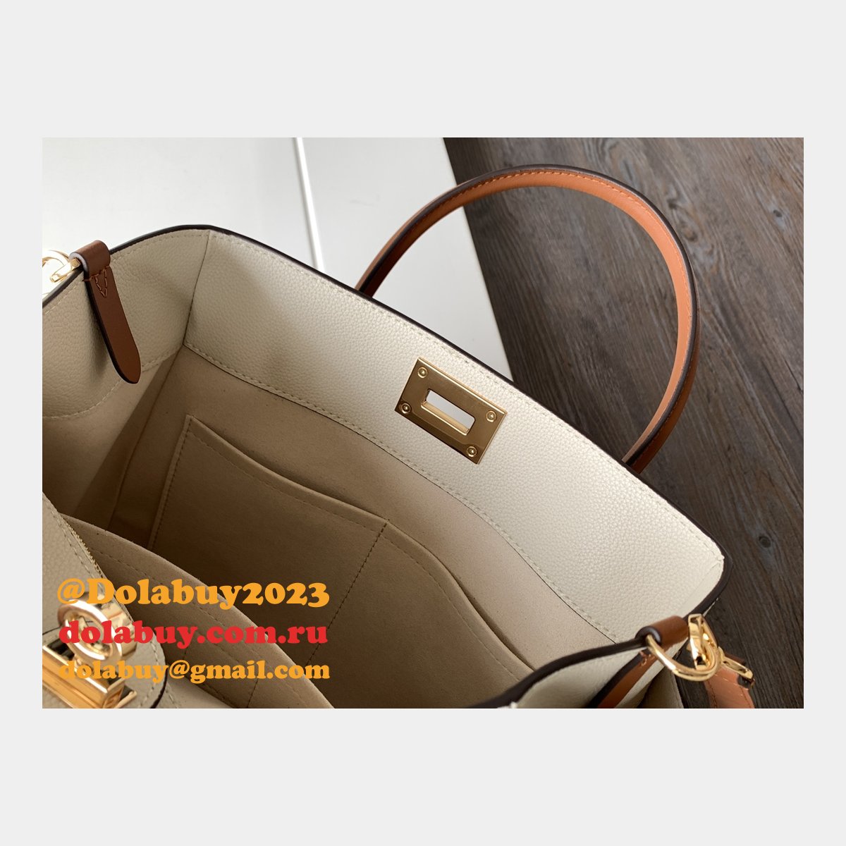 Designer LOUIS VUITTON On My Side MM M53825 HANDBAG