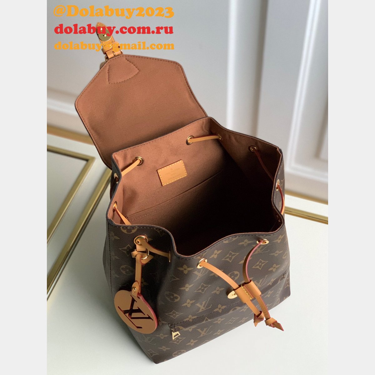 Louis Vuitton Montsouris Backpack Monogram Canvas/Natural leather Brown Replica