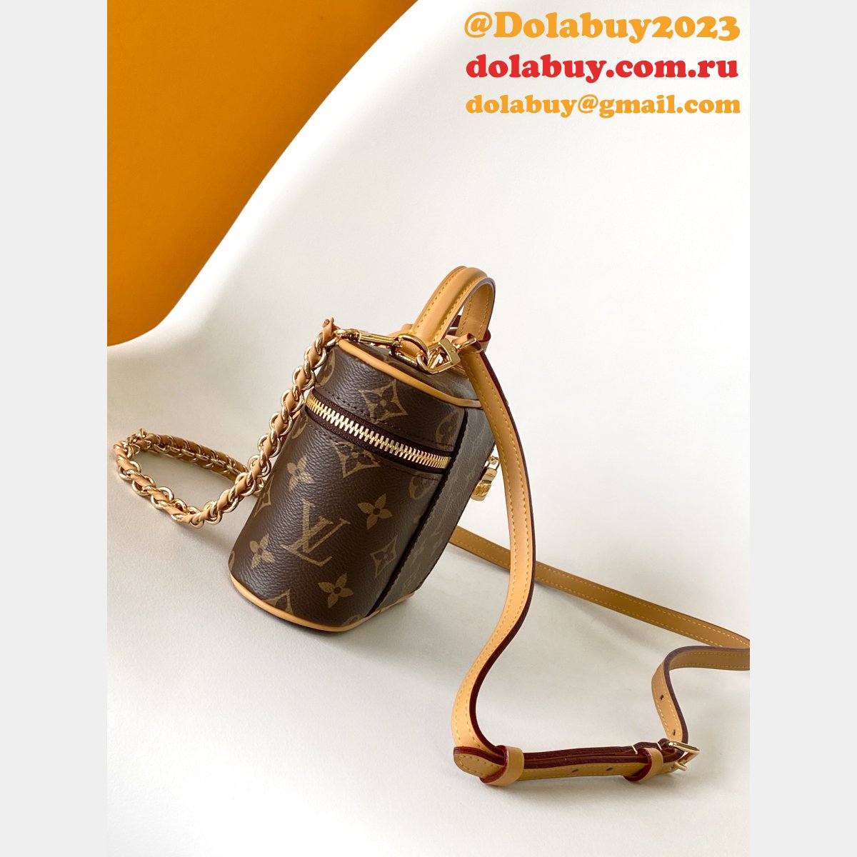 Fashion Louis Vuitton M47125 Vanity Chain POUCH