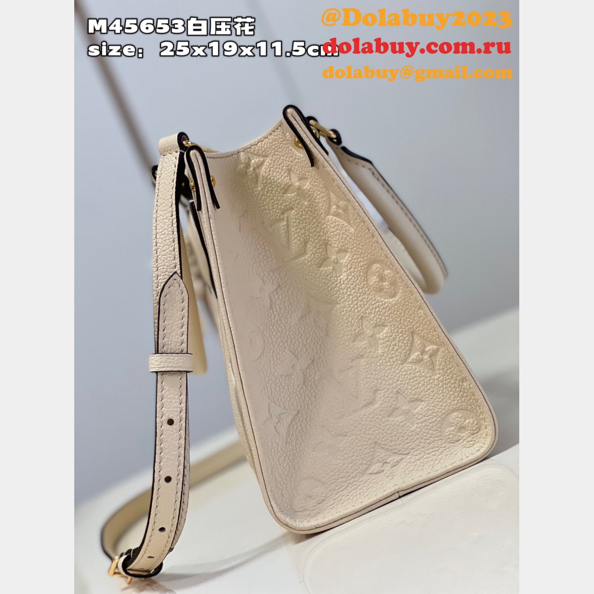 Louis Vuittons OnTheGo 7 Star Replicas Monogram Empreinte Bag