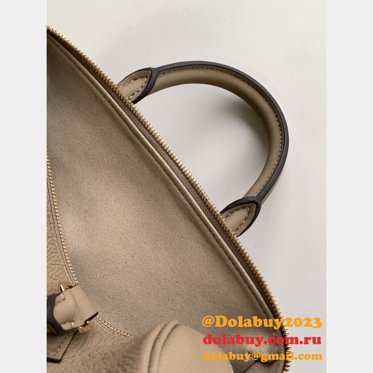 LV Finding the perfect Louis Vuitton Replica M58951 Speedy 25CM