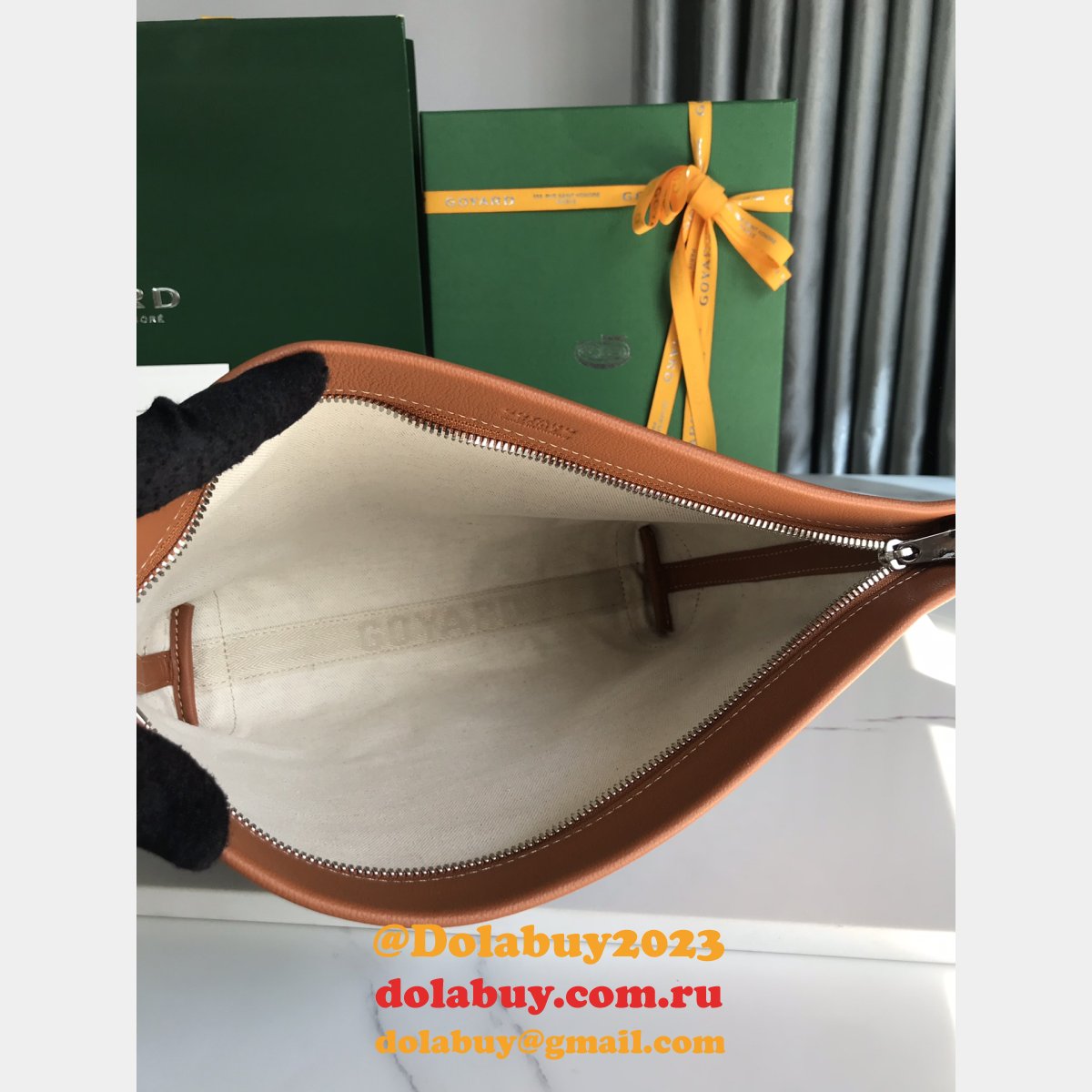 Fashion 7 Star Goyard Conti clutch