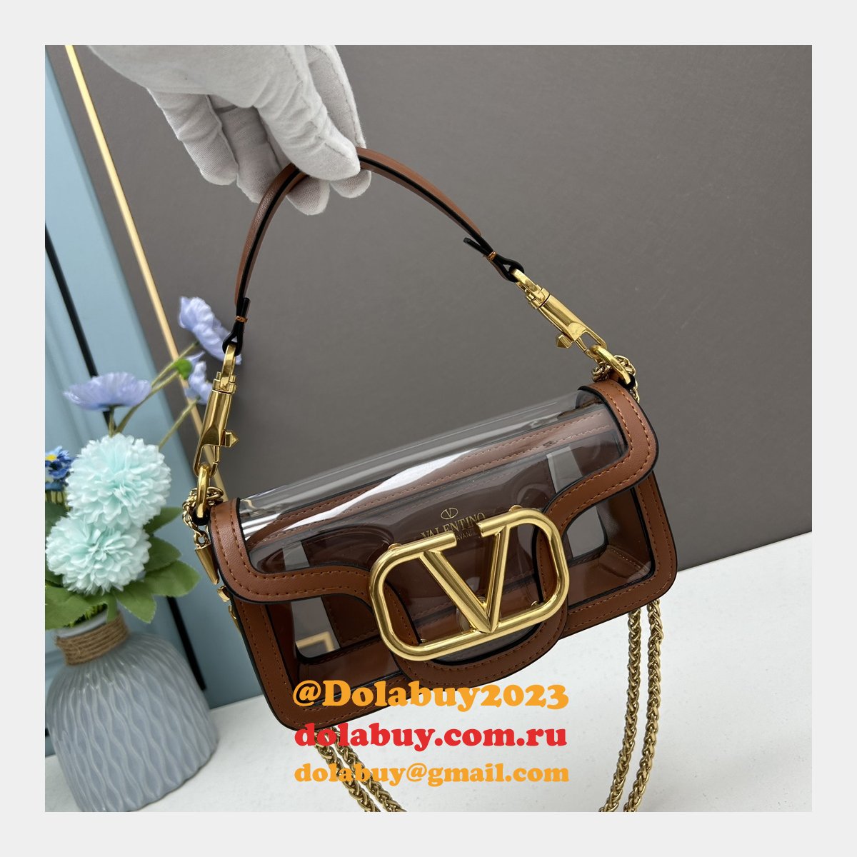 Fashion Valentino Garavani V Logo Signature handbag