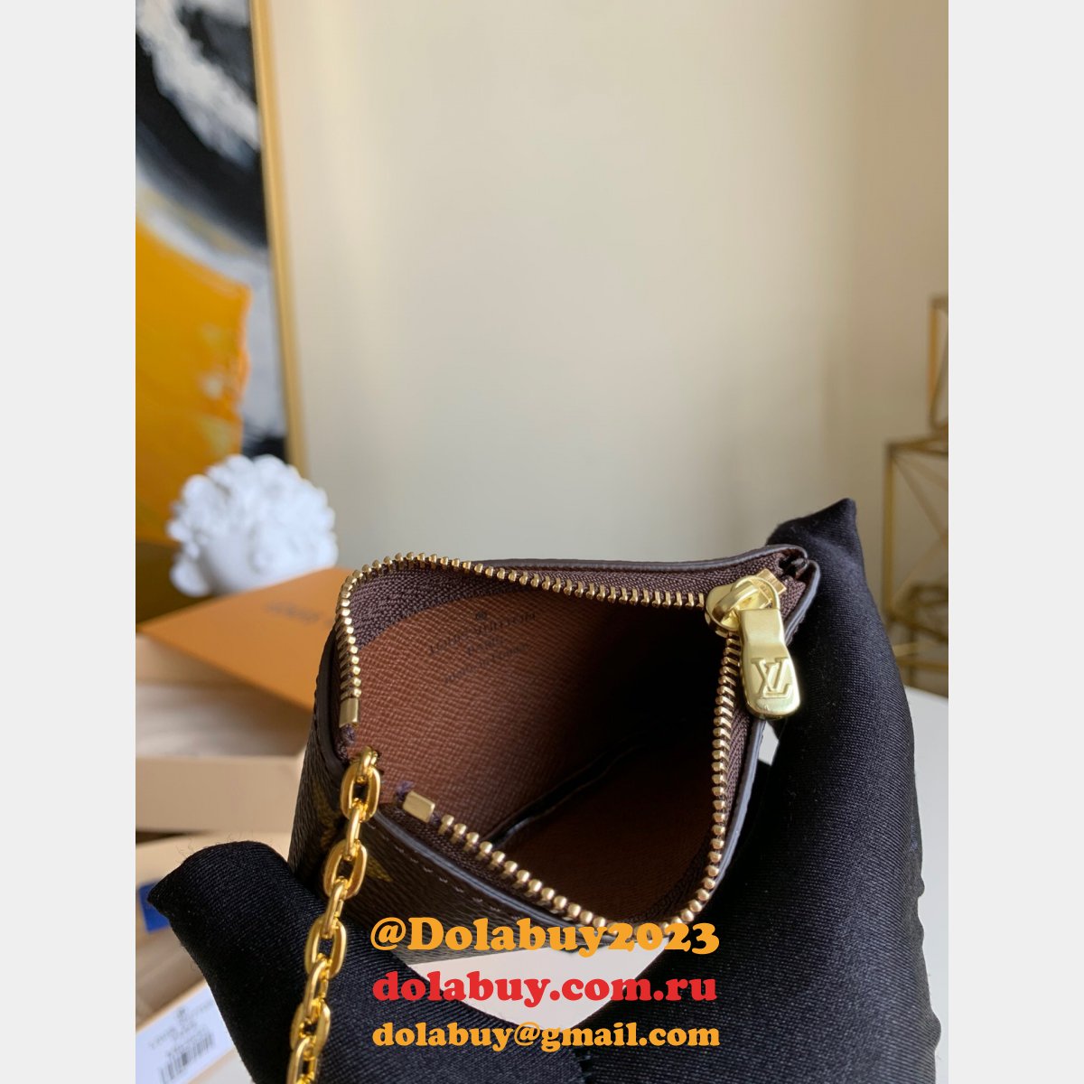 Louis Vuitton Luxury Key Pouch Monogram M62650 Keychain Wallet