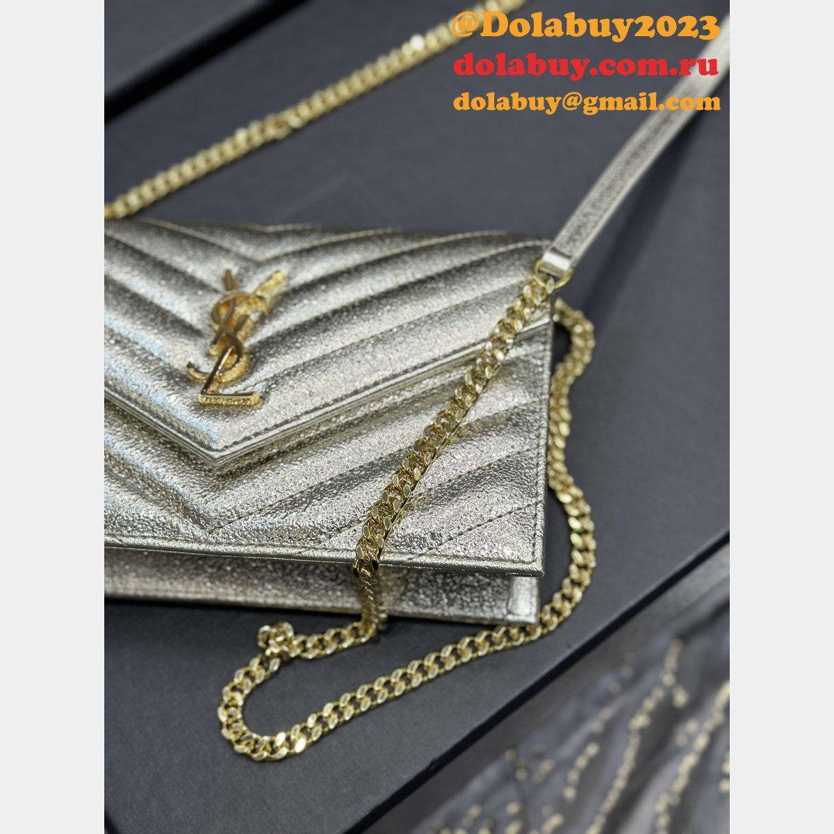 Quality YSL Designer Monogram Woc Cheap 393953/377828 Chain Bag