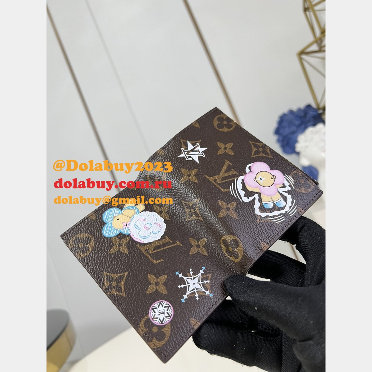 Louis Vuitton Designer Zippy Nano Noé Lisa Wallet Knockoff
