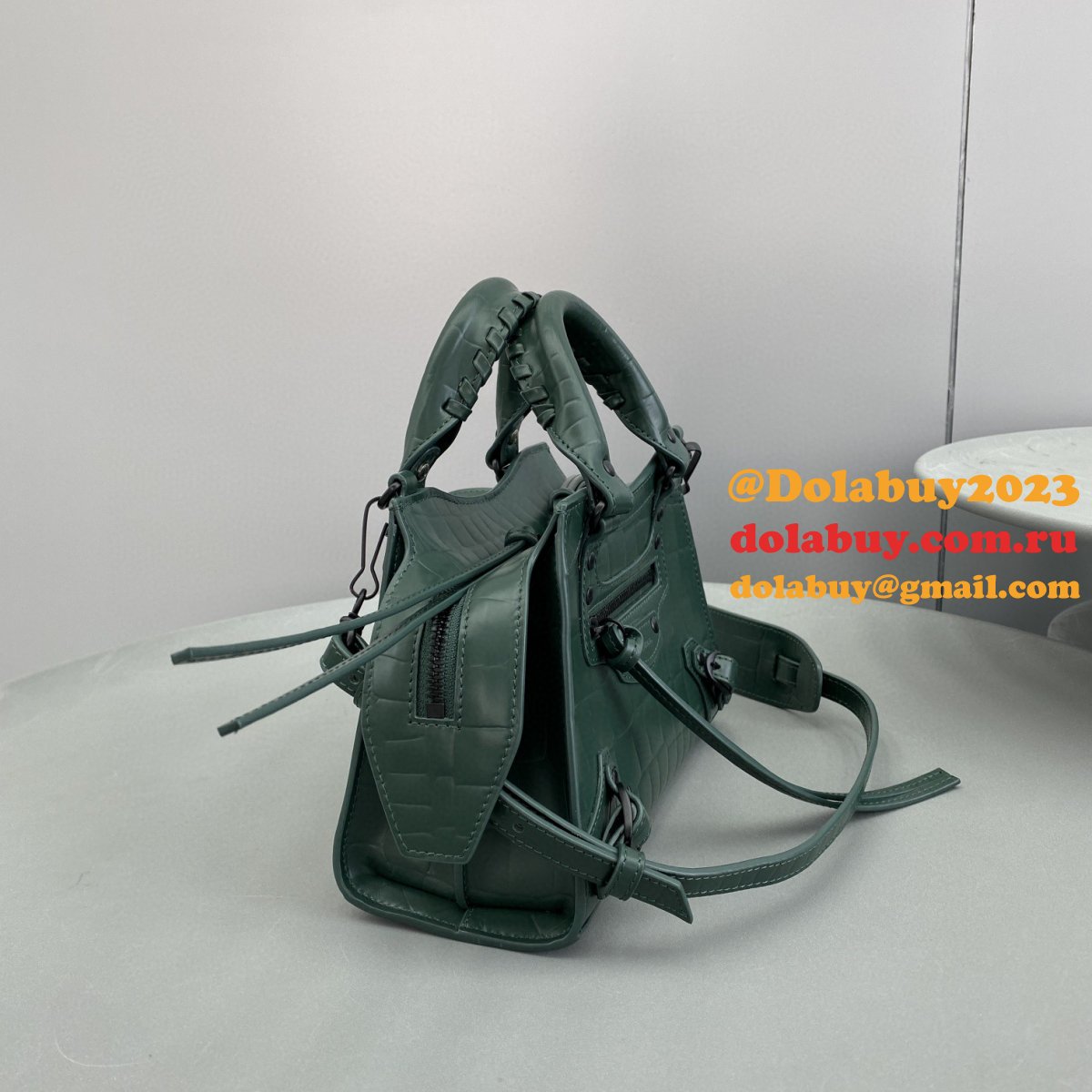 AAA+ Balenciaga Replica cuag Dark green crocodile bag
