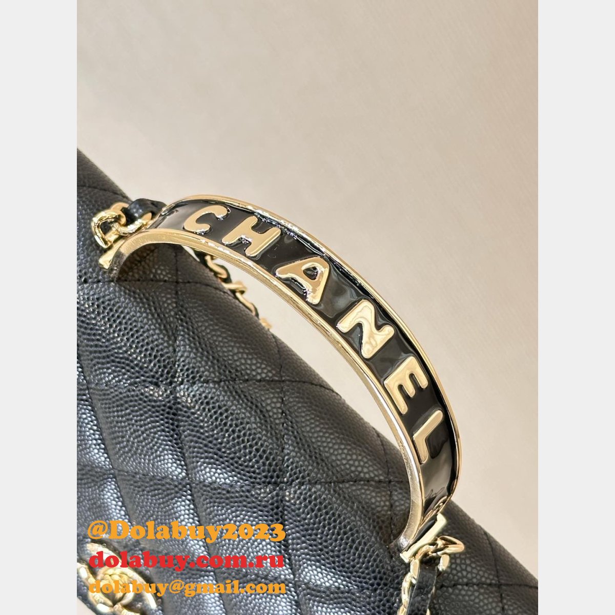 Top Quality Replica Clutch AP4853 Chain Black Handle Bag