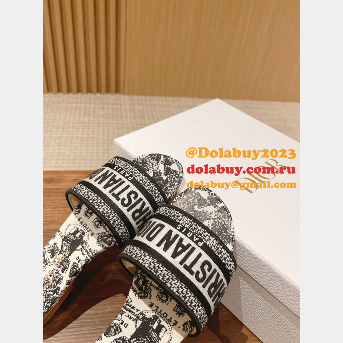 Knockoff AAA+ DIOR DWAY SLIDE DUPLICATE