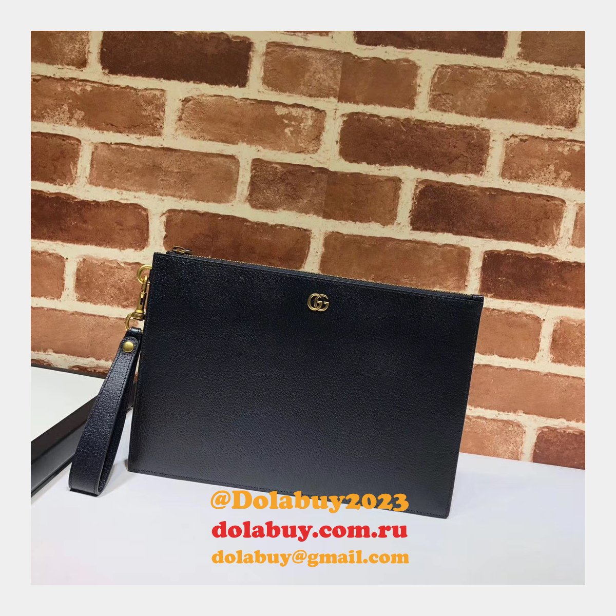 Best Gucci GG Marmont leather pouch 475317 Black Clutches