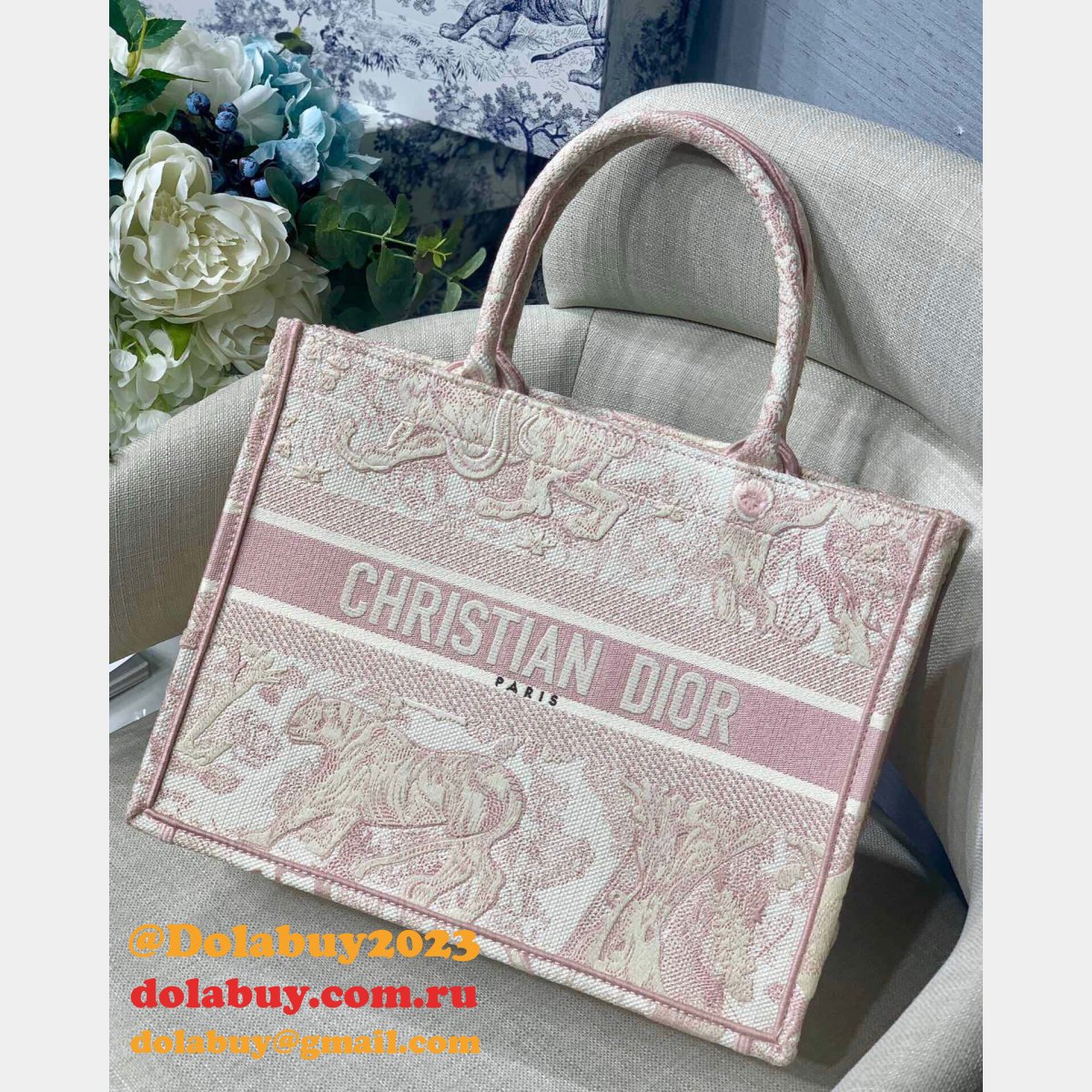 AAA+ Christian Dior CD Book Tote Top Quality Bags