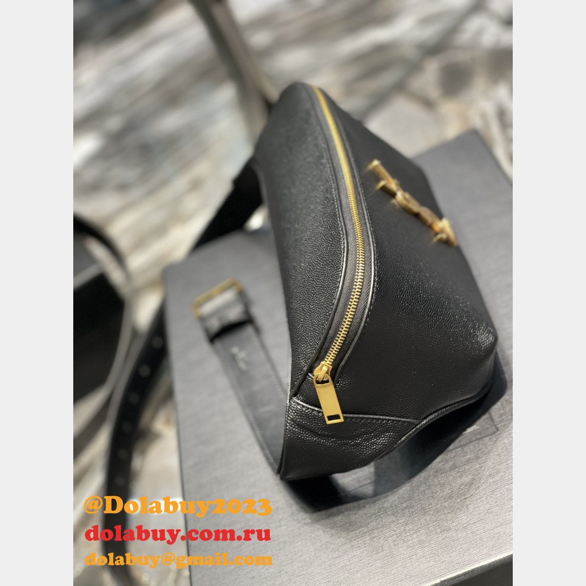 Replicas Saint Laurent Cheap YSL 569737 Classic Monogram Belt Bag