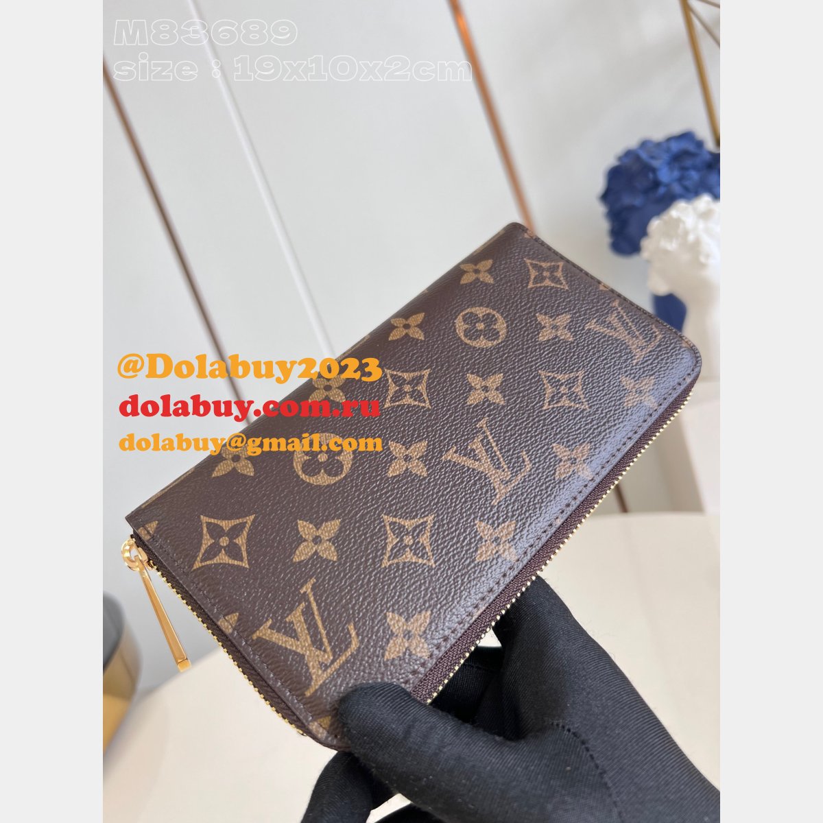 Zippy Wallet Inspired M83689 Louis Vuitton Designer Monogram Canvas