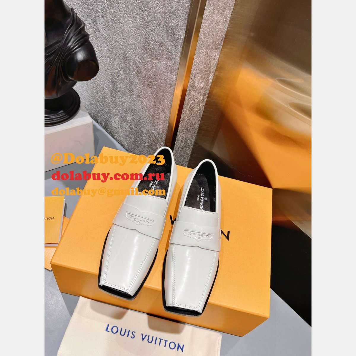 Get 1:1 High-Quality Reps Louis Vuitton Shoes at a Cheap Price