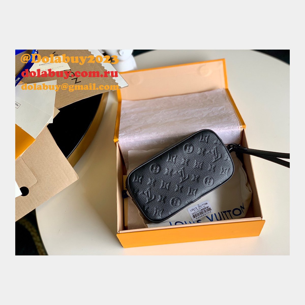 Top Quality Fake Louis Vuitton M55703 Pochette Volga Taurillon Monogram Black