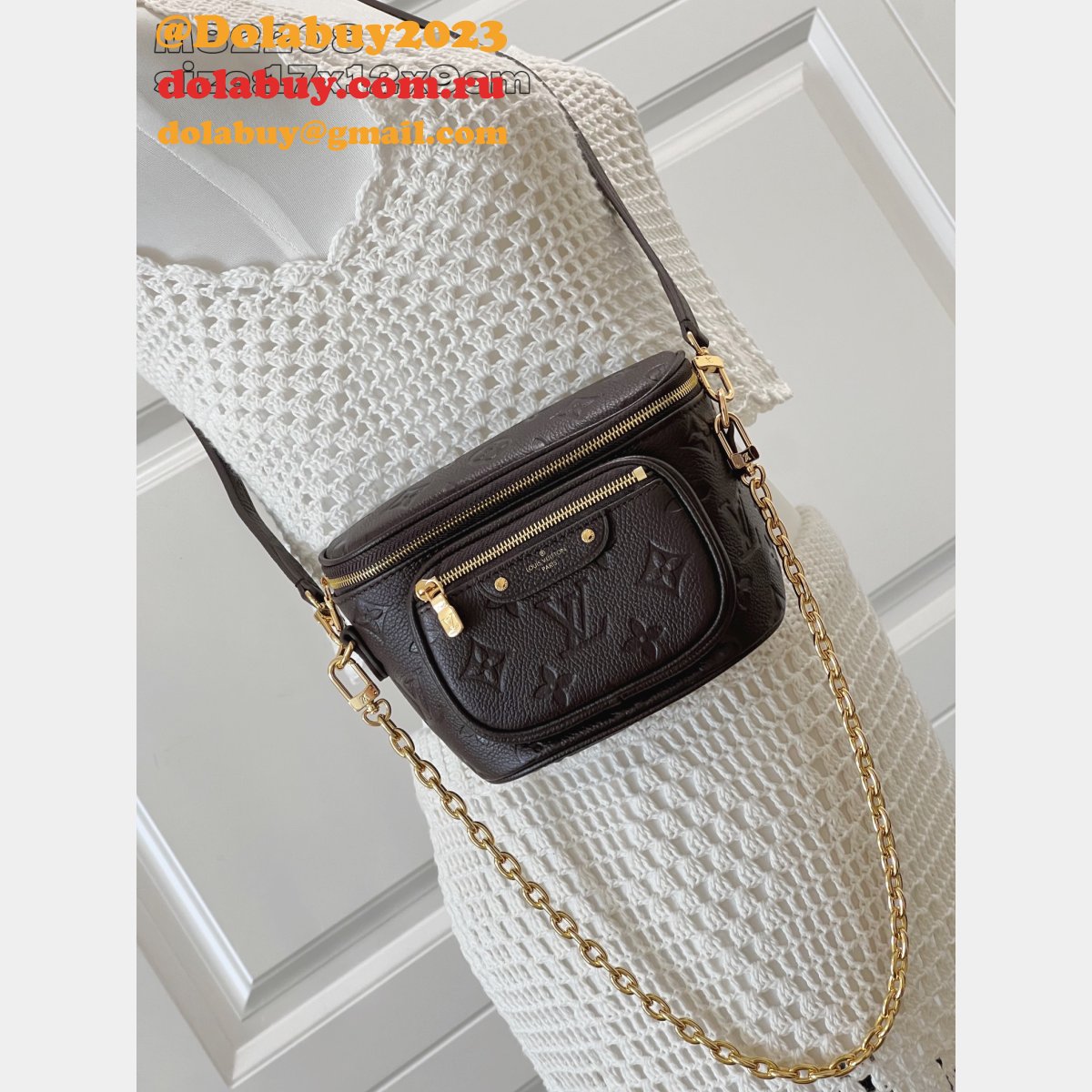 High Quality M82208 Bumbag Shoulder Fake Louis Vuitton Bag