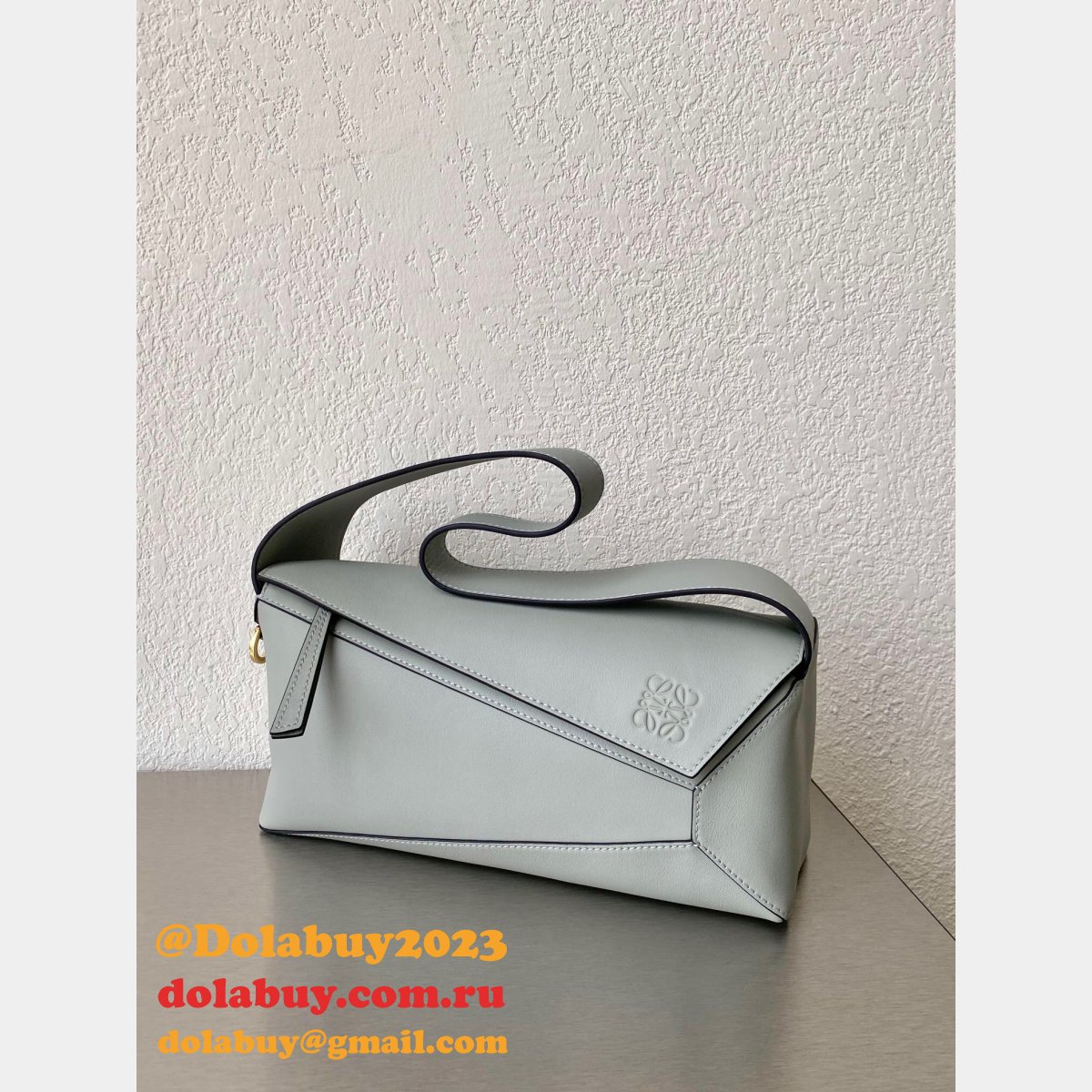 Luxury Loewe High Quality Handbags for Sale-Loewe Replica Bag Sale