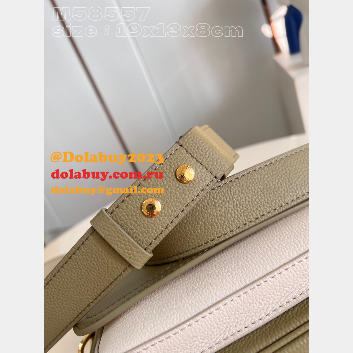 UK Lockme Tender M58557 Louis Vuitton AAA+ Replica Bag