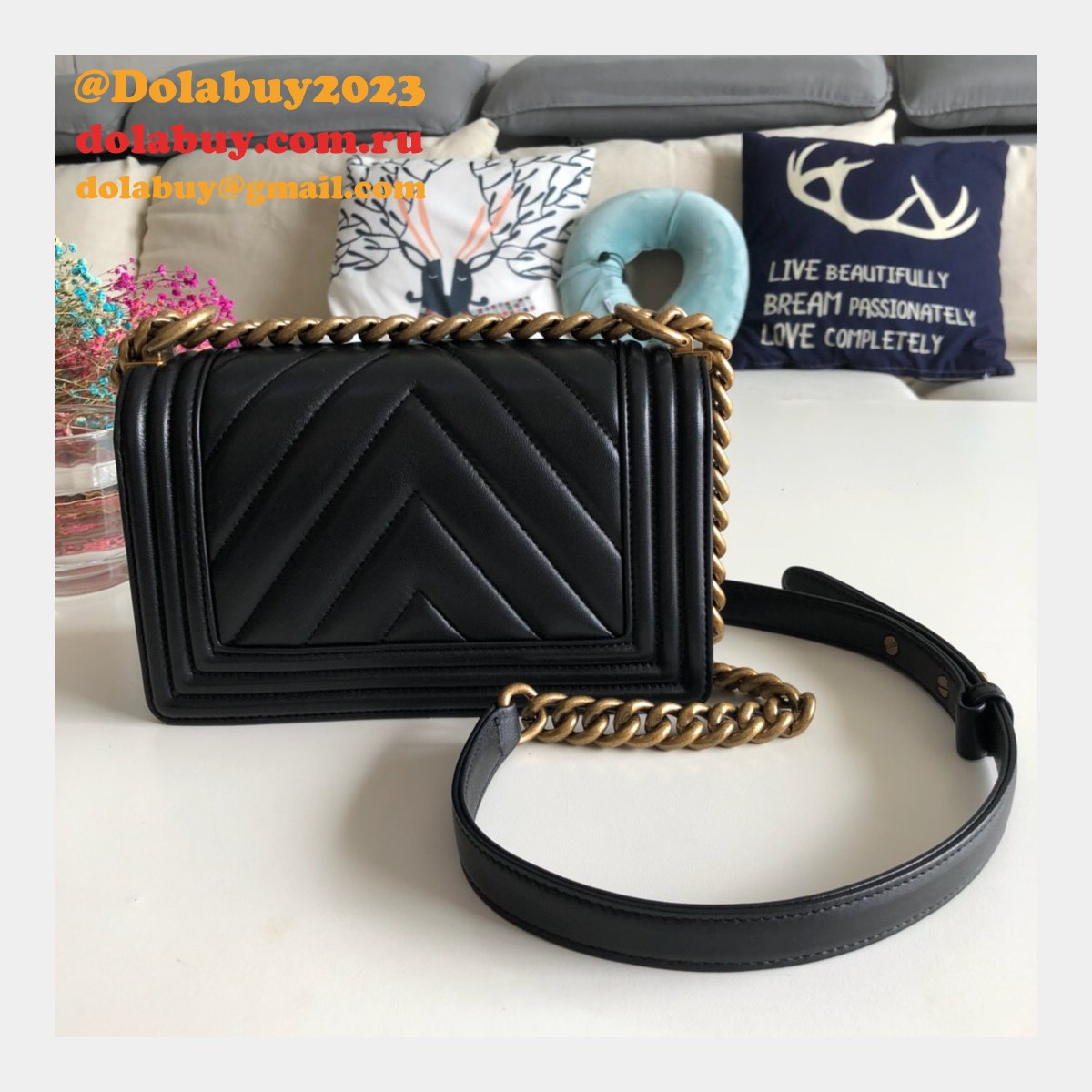 Luxury CC V Le Boy Replica 7 Star Black Bags lambskin 20cm