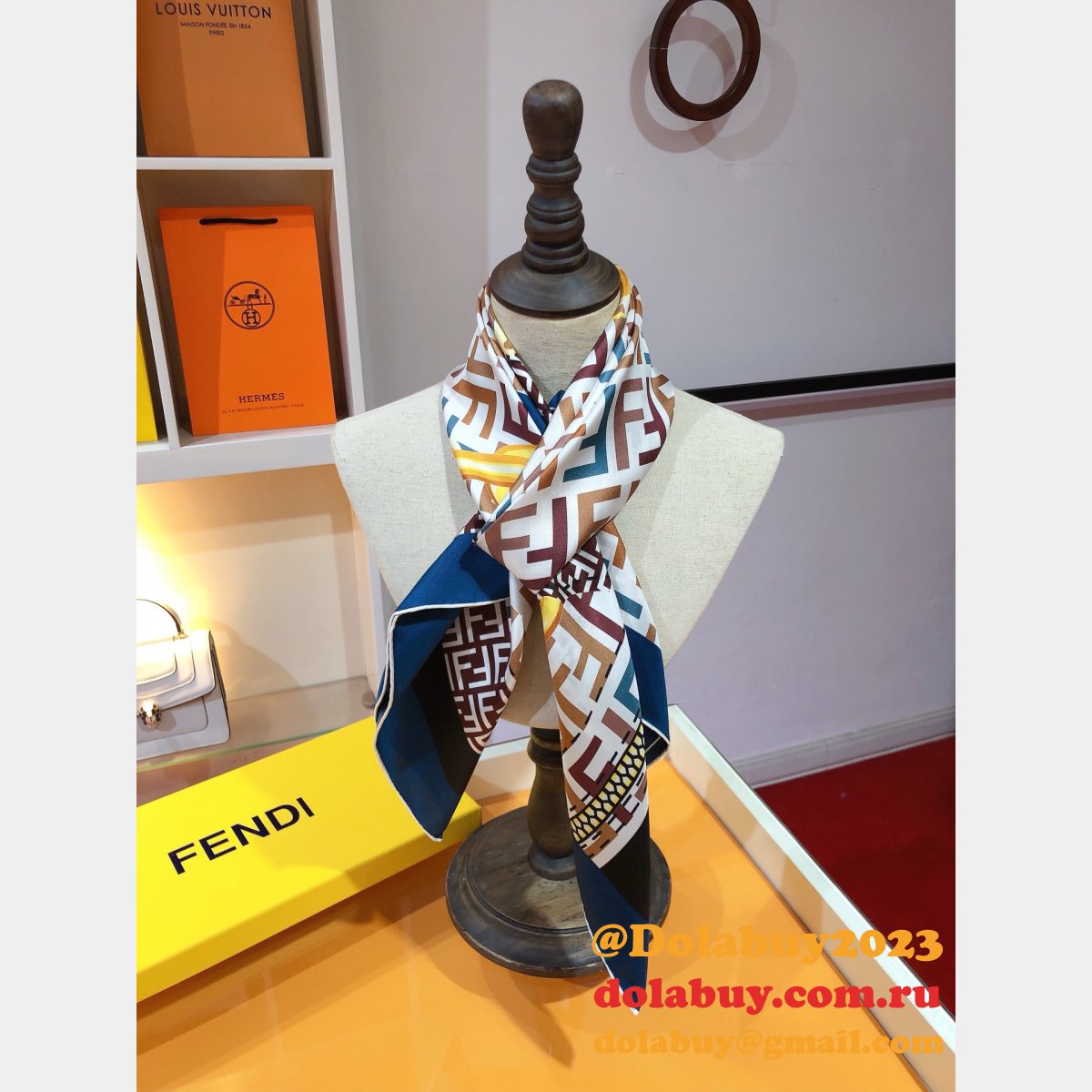 top quality F**di silk twill